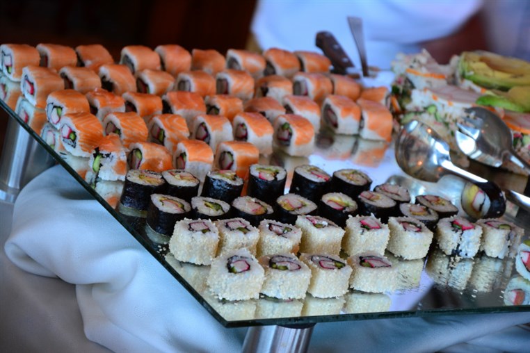Sunday Lunch Buffet at Bay Lodge